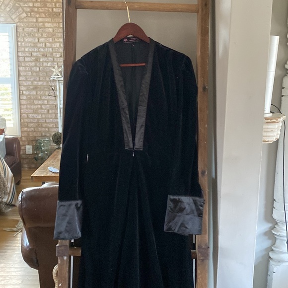 DIOR BELLA TASHA  LUXURY BLACK VELVET JUMPSUIT CHIC LARGE NEW NO BELT - Picture 4 of 9